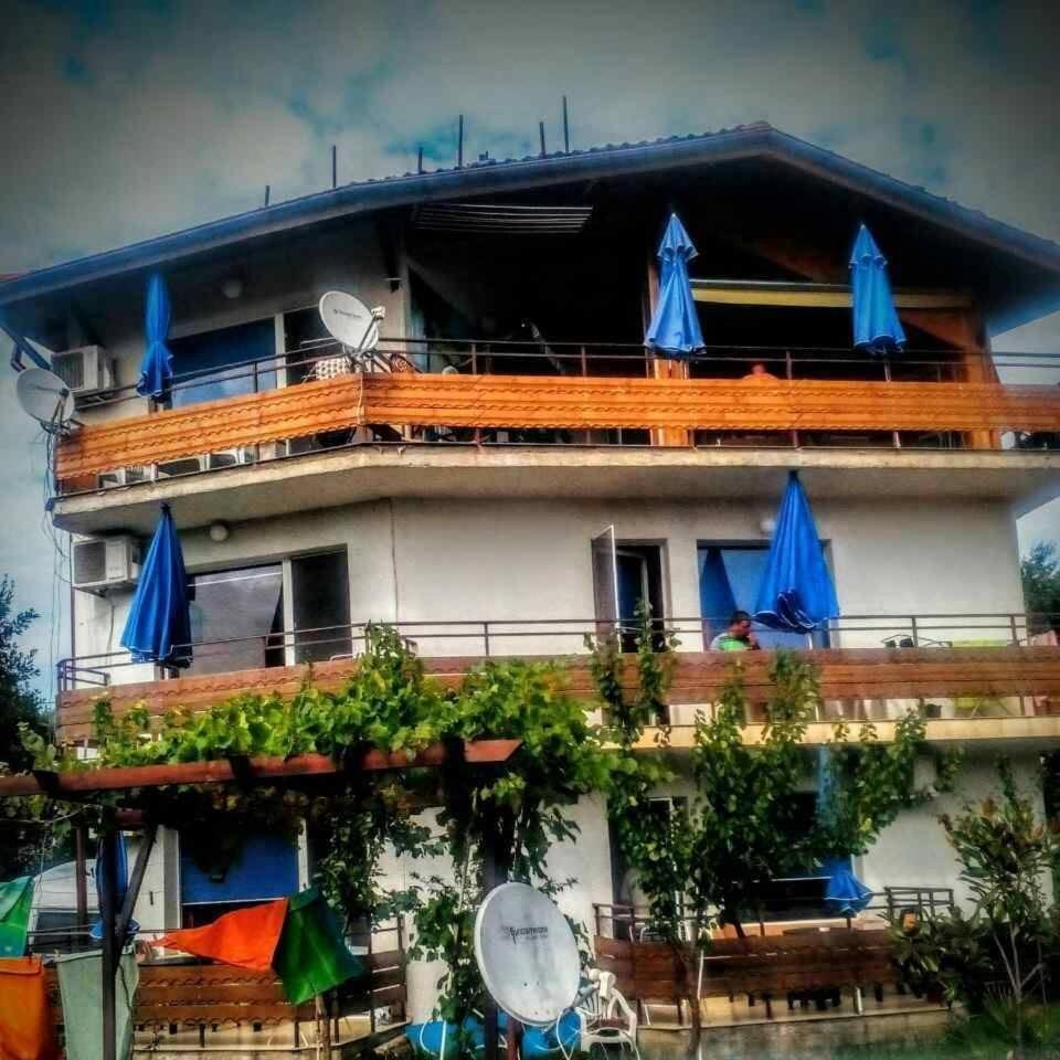 Вила За Гости Бранко И Приятели Rezovo Exterior foto