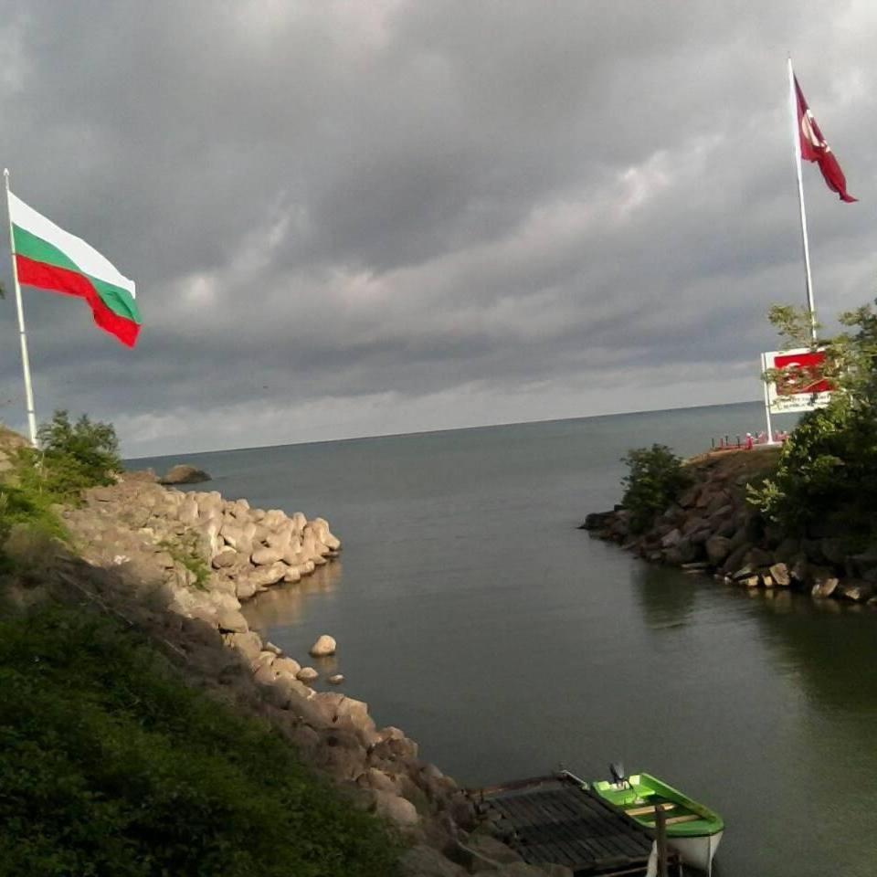 Вила За Гости Бранко И Приятели Rezovo Exterior foto